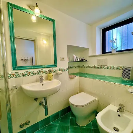 Carmelina Center Amalfi