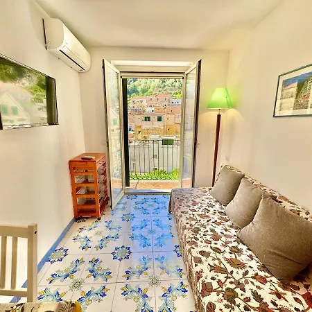 Carmelina Center Daire