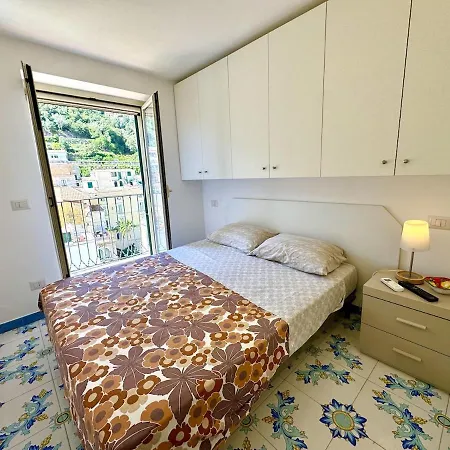 Daire Carmelina Center